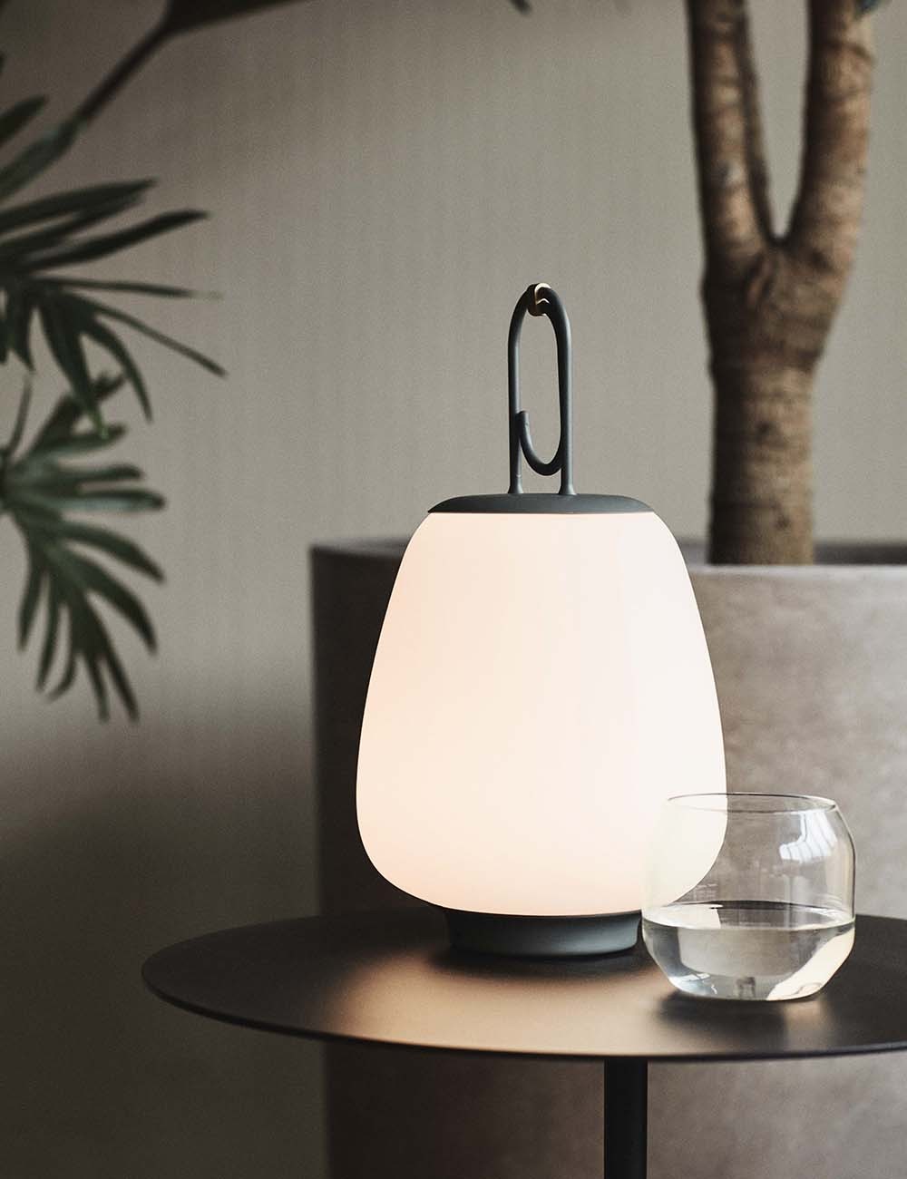 Lucca SC51 portable lamp