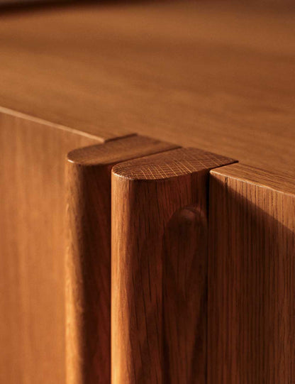 Tilu dresser