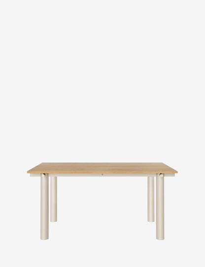 Atura dining table