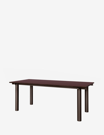Atura dining table