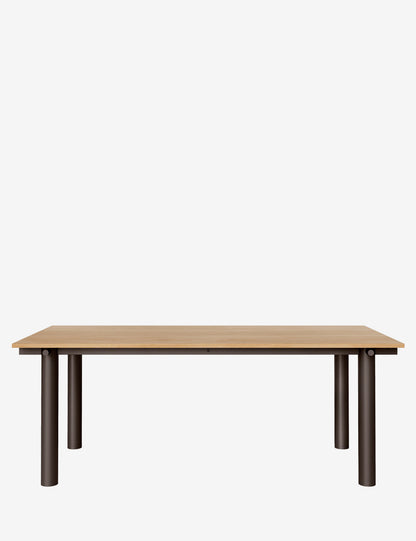 Atura dining table