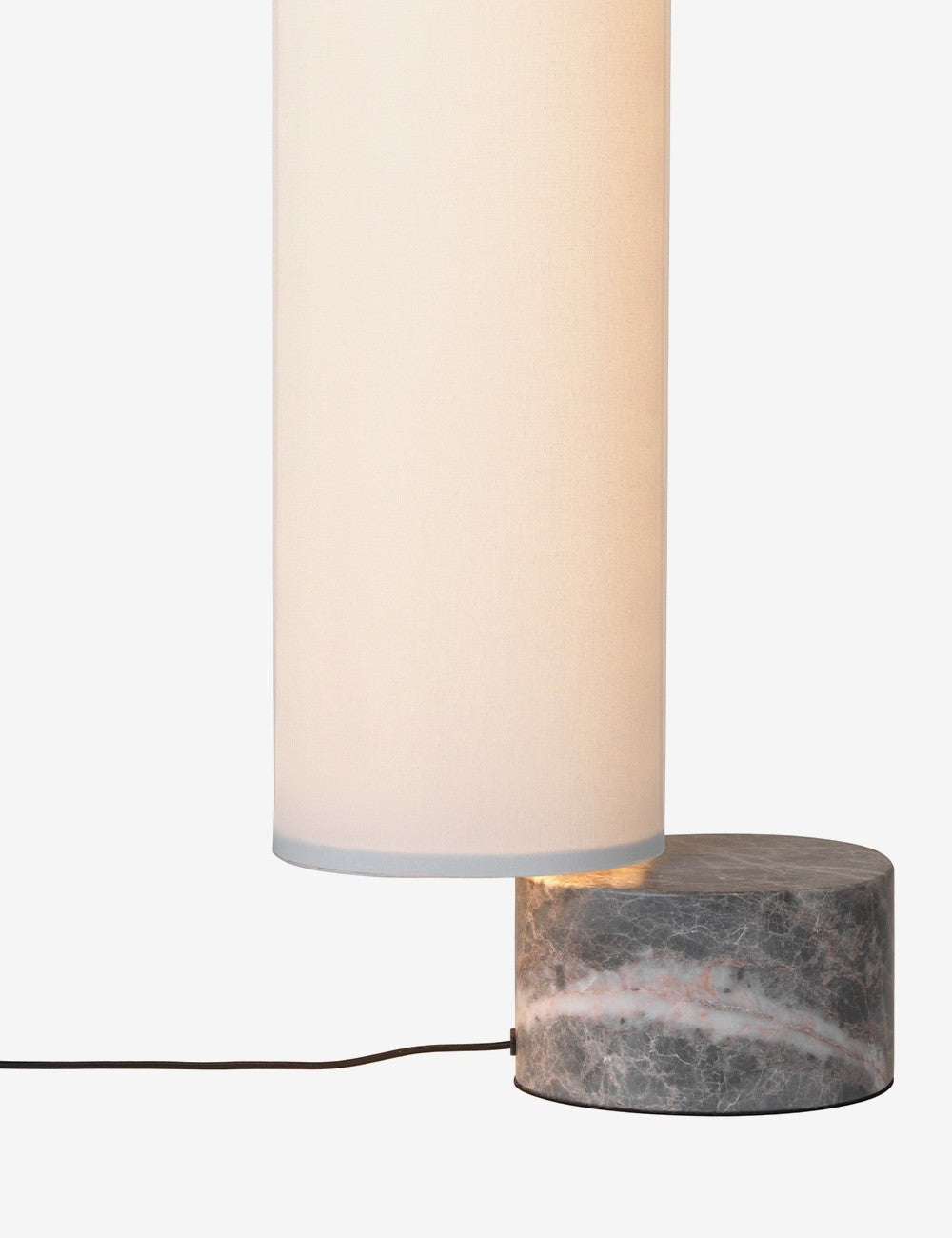 UNBOUND FLOOR LAMP 80