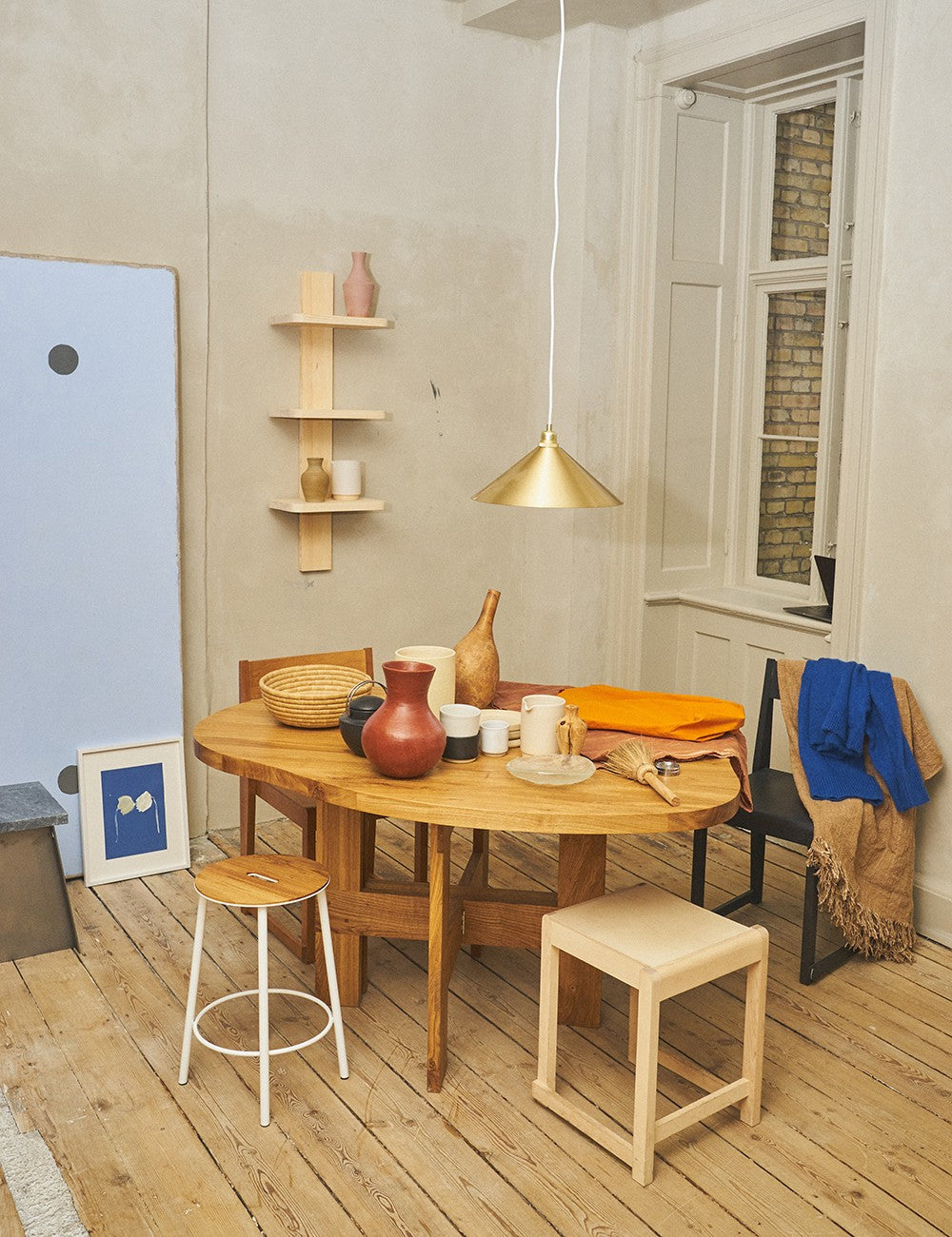 LOW STOOL 01