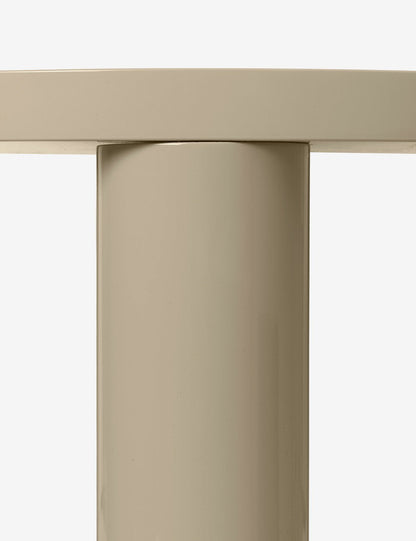 POST SIDE TABLE HIGH GLOSS