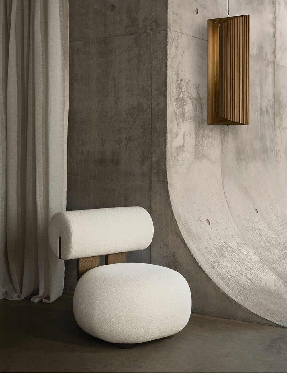 HIPPO LOUNGE CHAIR