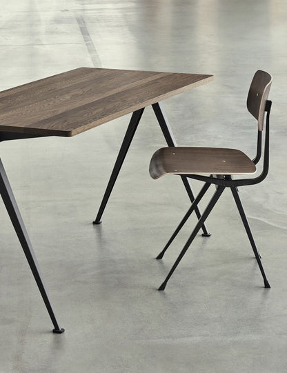 RESULT CHAIR