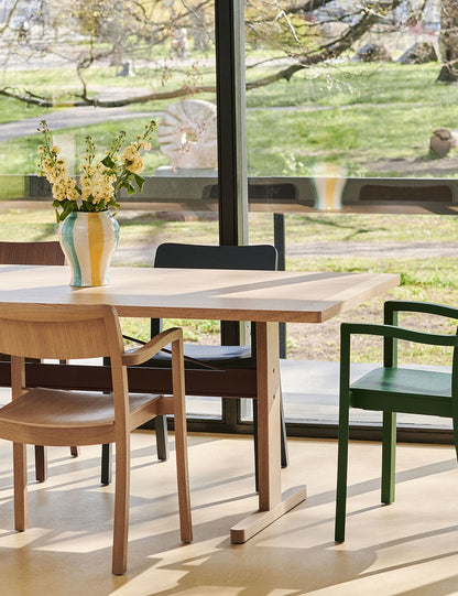 PASSERELLE DINNING TABLE 300