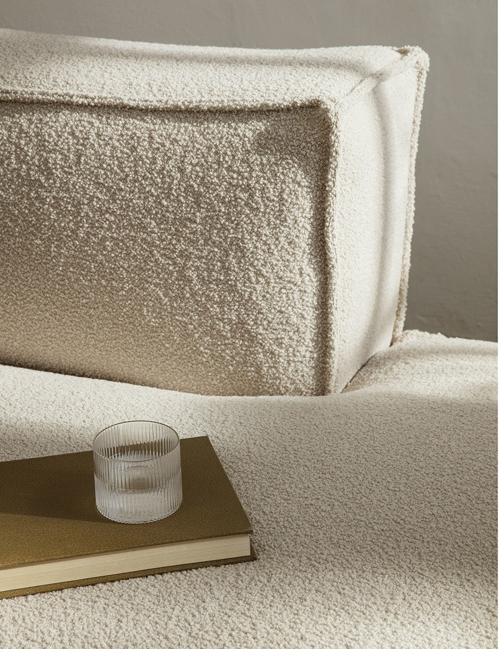 CATENA SOFA OPEN END RIGHT