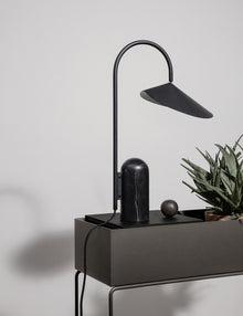 ARUM TABLE LAMP