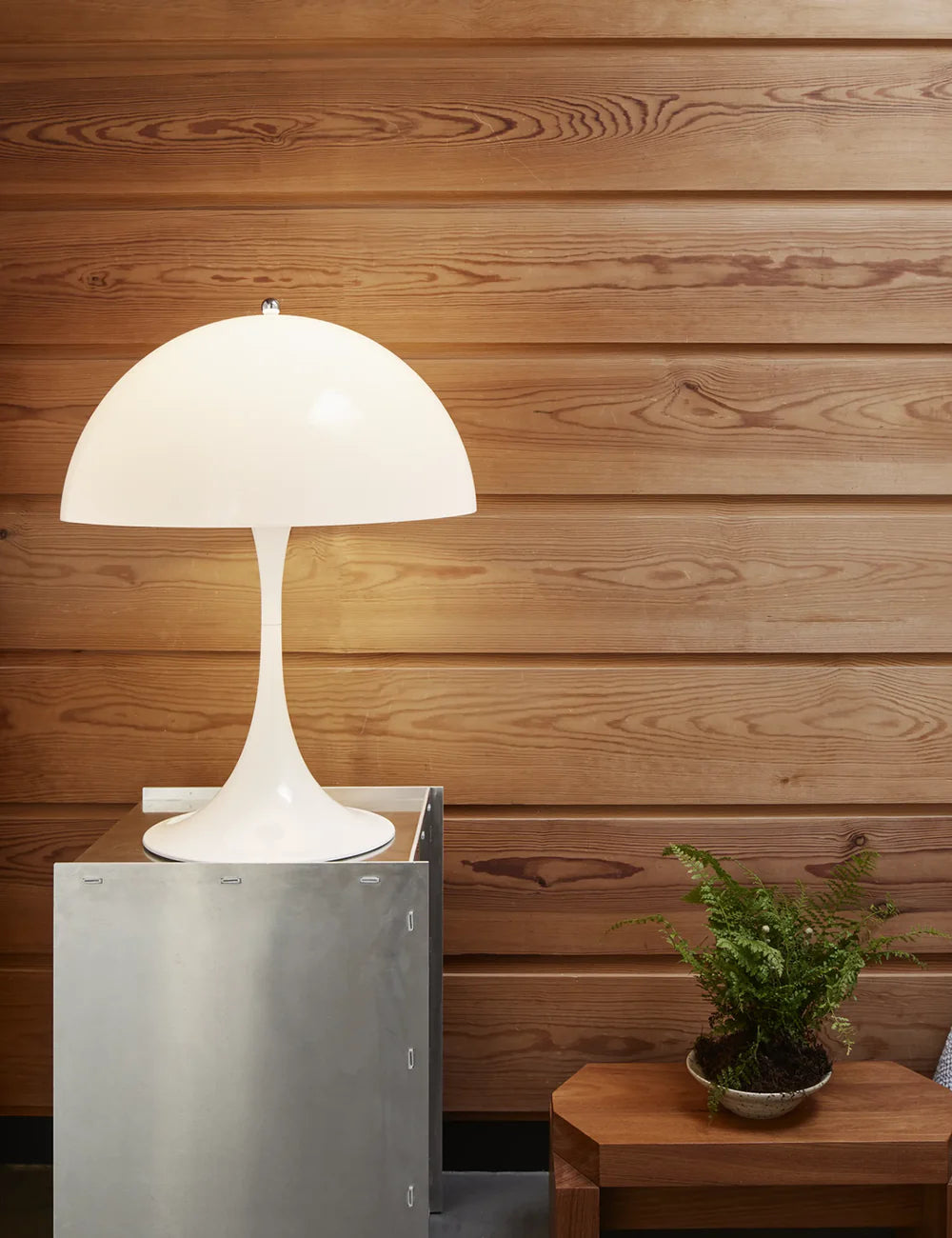 Panthella 400 table lamp