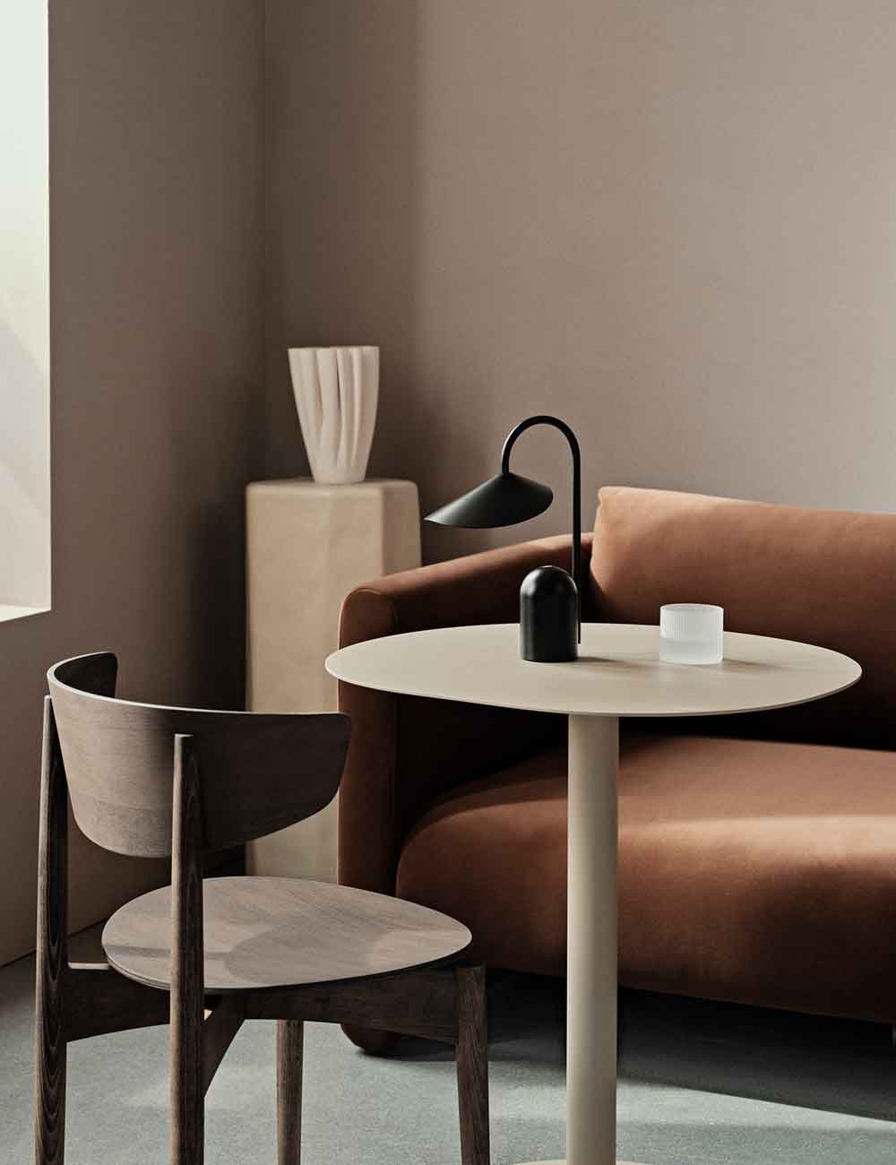 HERMAN CHAIR