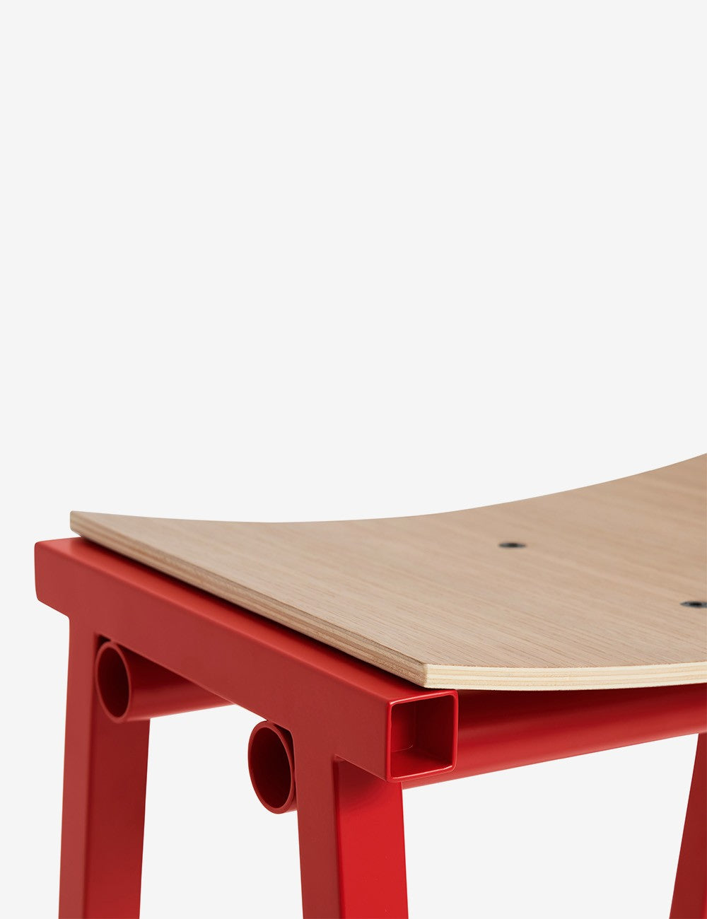 TABURETE 8 BAR STOOL H75