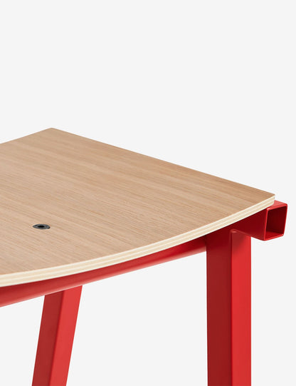 TABURETE 8 BAR STOOL H75