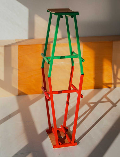 TABURETE 8 BAR STOOL H75