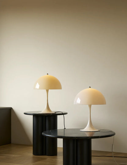 Panthella 320 table lamp