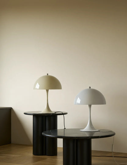 Panthella 320 table lamp