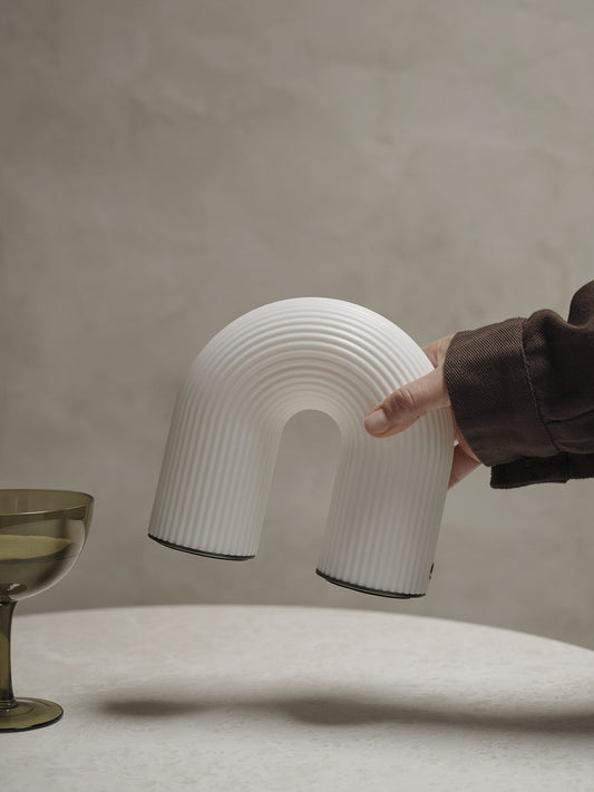 VUELTA PORTABLE LAMP