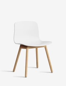 AAC 12 chair