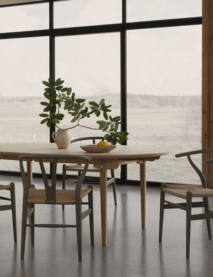 CH24 WISHBONE CHAIR BEECH