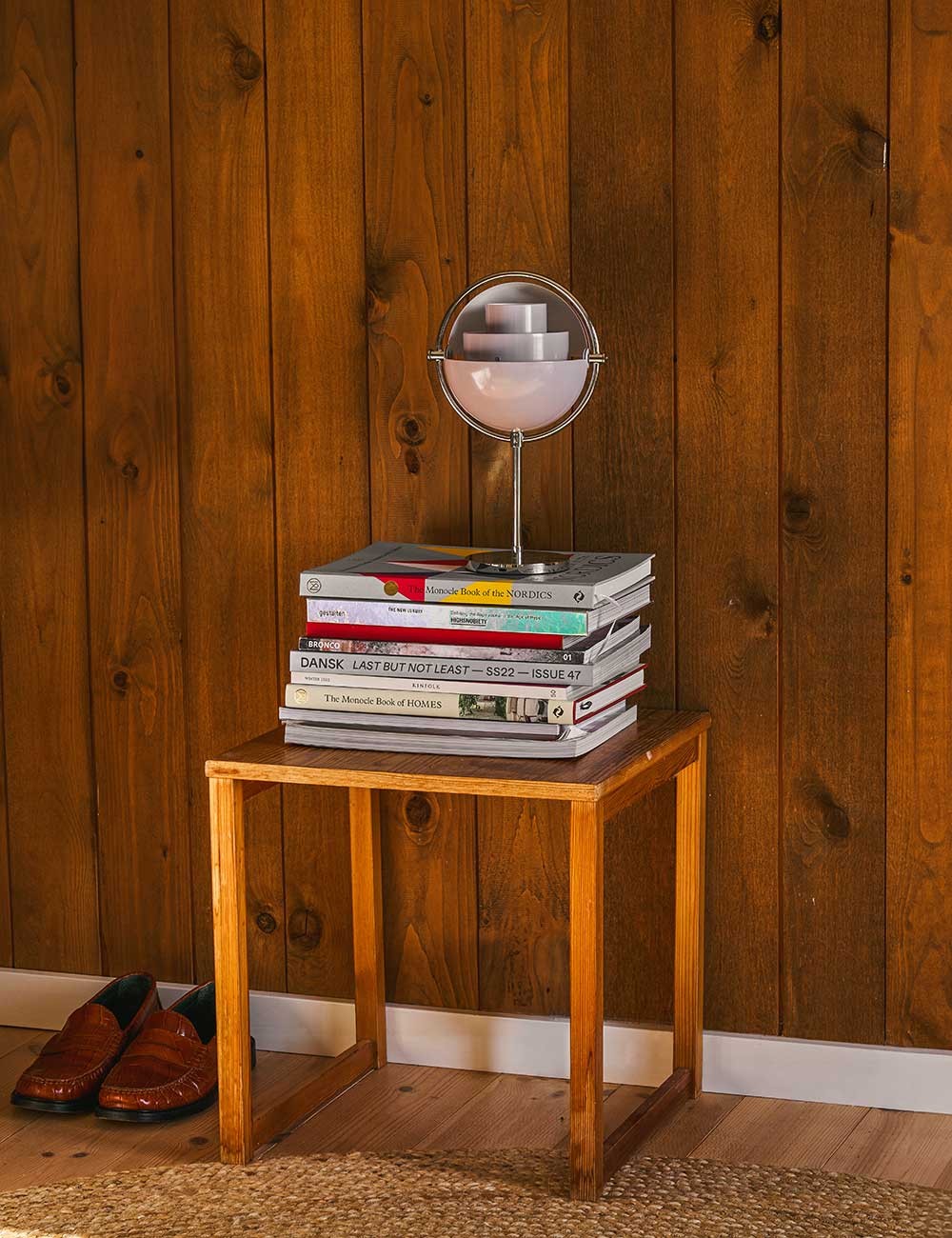 MULTI-LITE PORTABLE LAMP