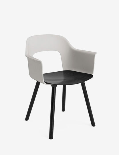LAYOUT ARMCHAIR 222 BLACK OAK