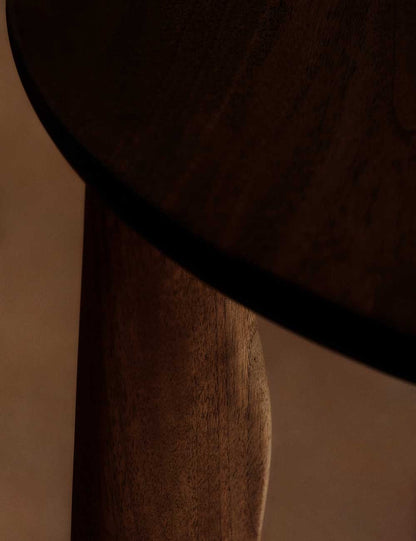 FEVE TABLE