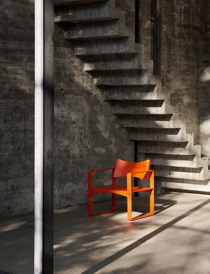 SERIES 270 F ARMCHAIR