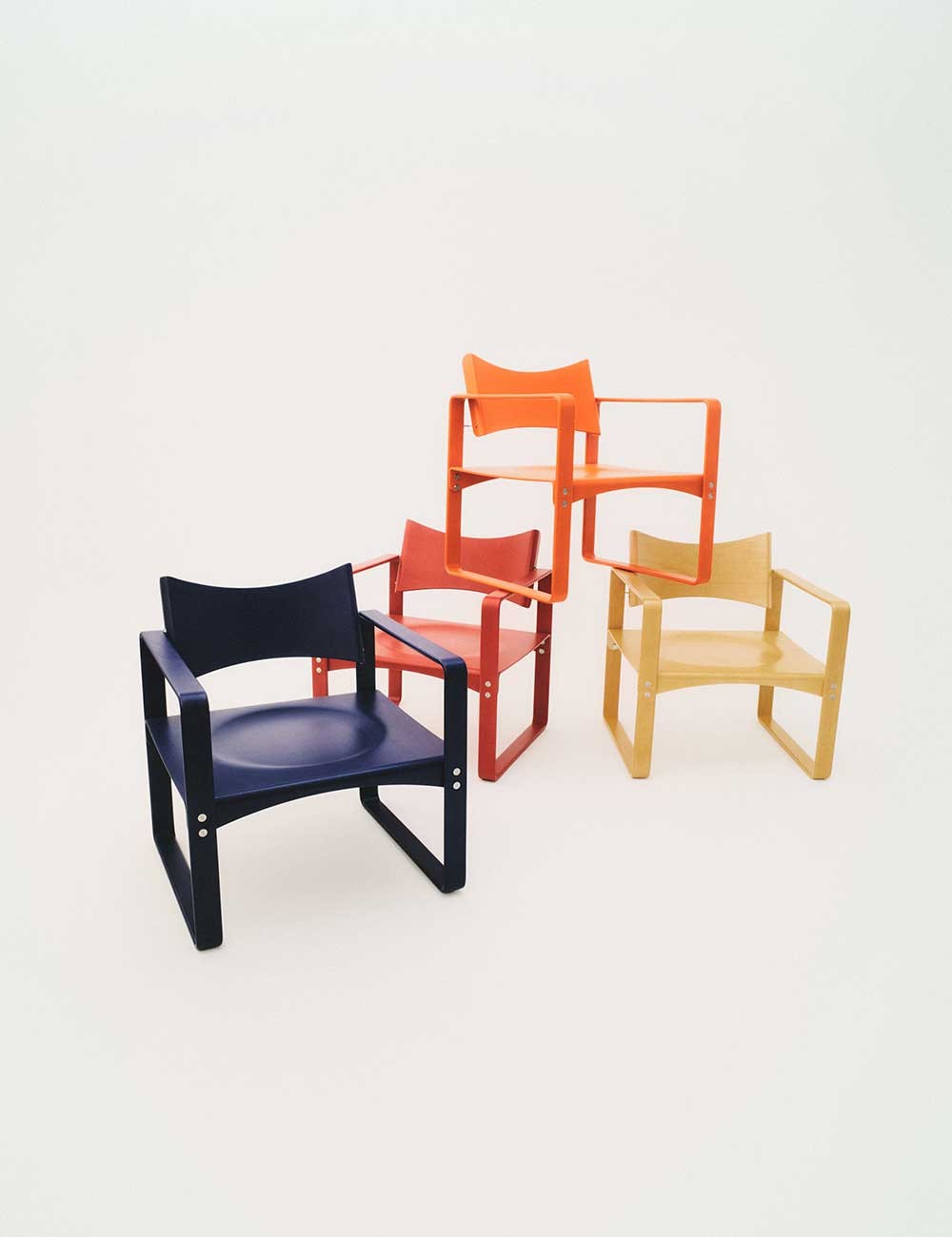 SERIES 270 F ARMCHAIR