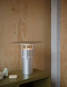 SET TABLE LAMP