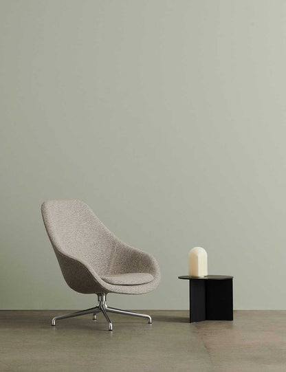 Slit wooden table Ø45