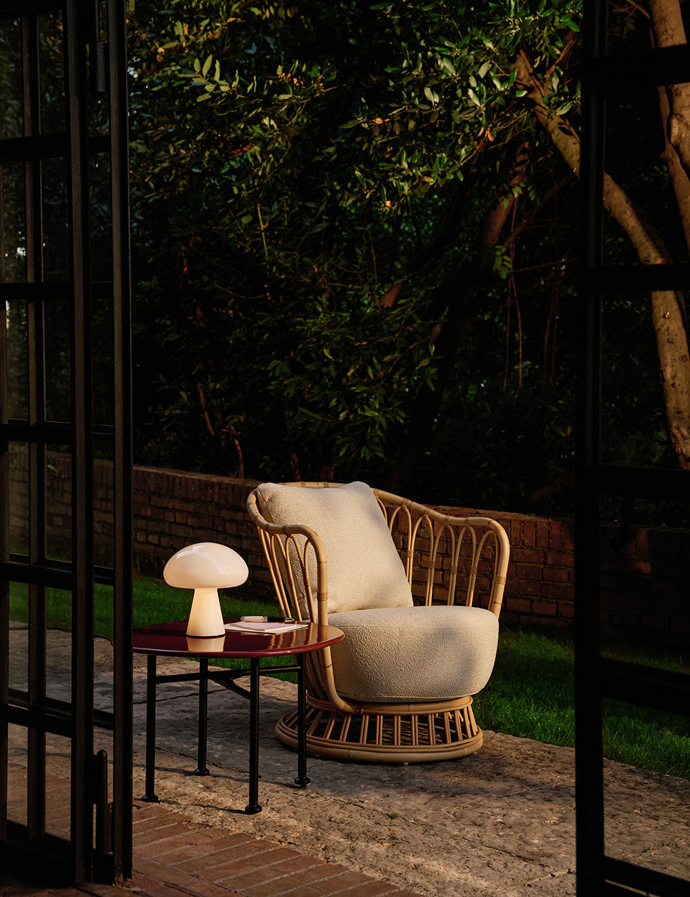 Grace lounge chair, outdoor