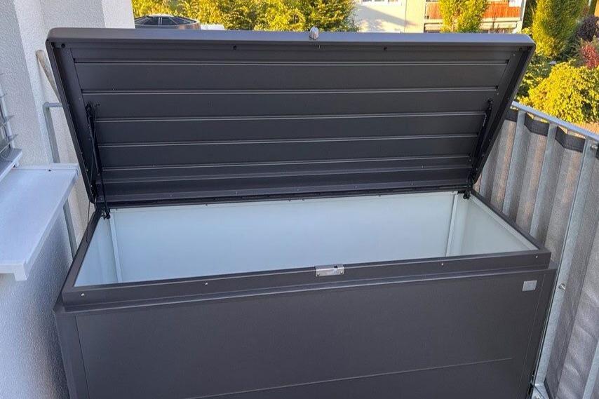 Lounge Box