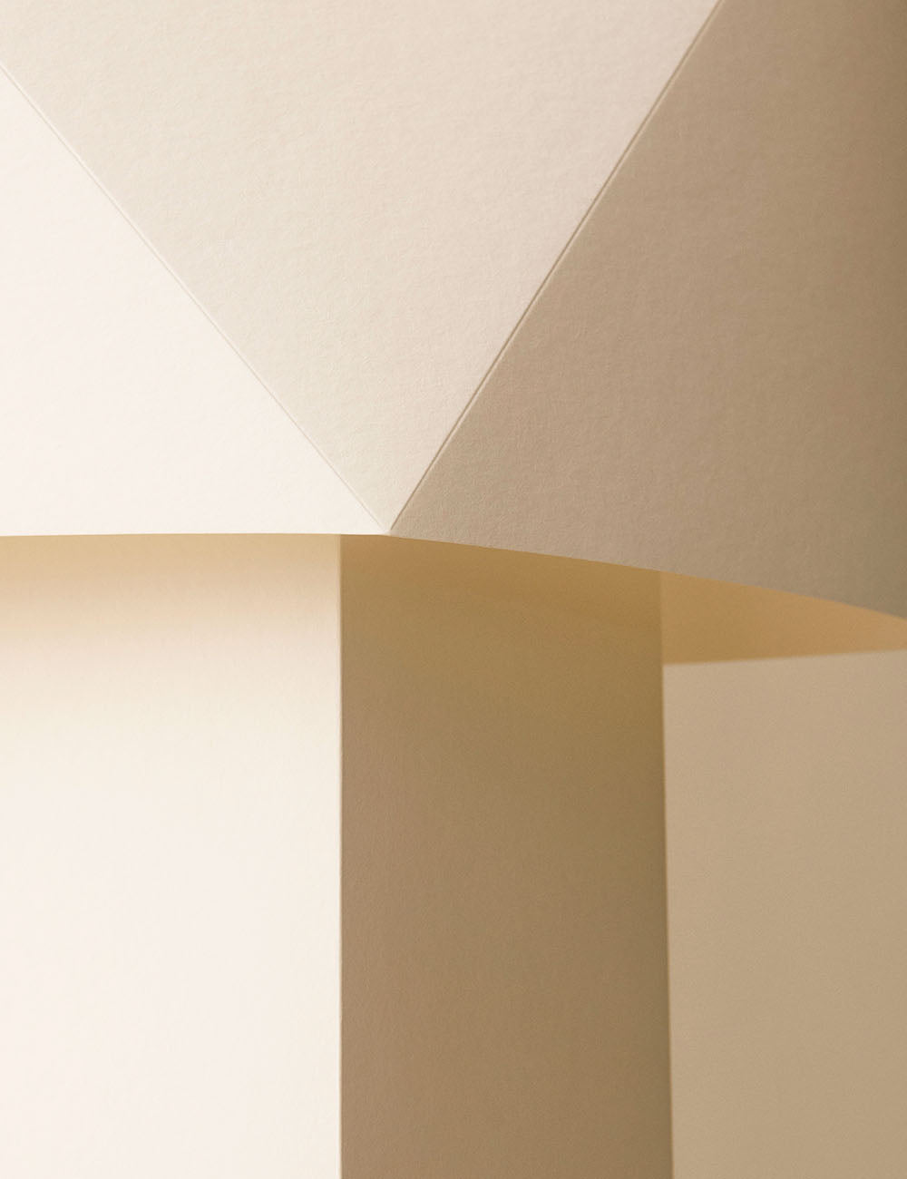 Aplat table lamp 440