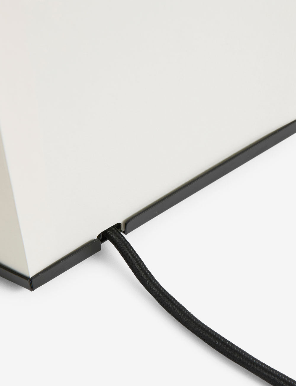Aplat table lamp 440