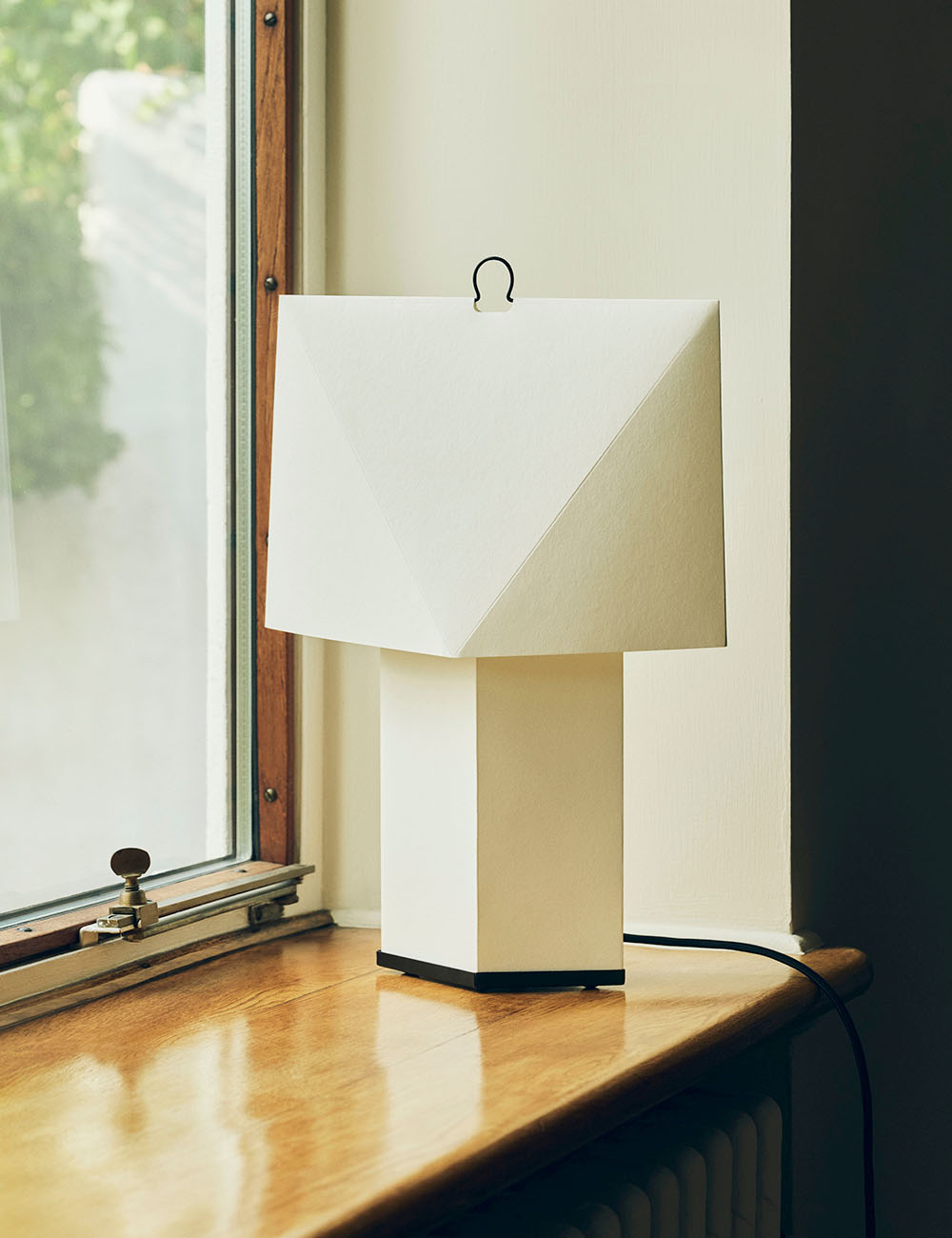 Aplat table lamp 440
