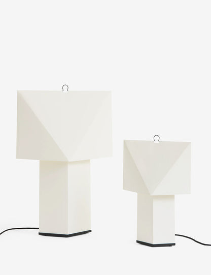 Aplat table lamp 440