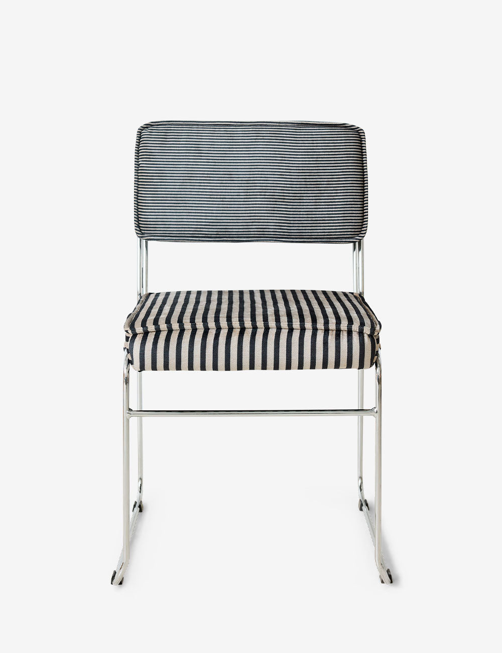 Endless dining chair