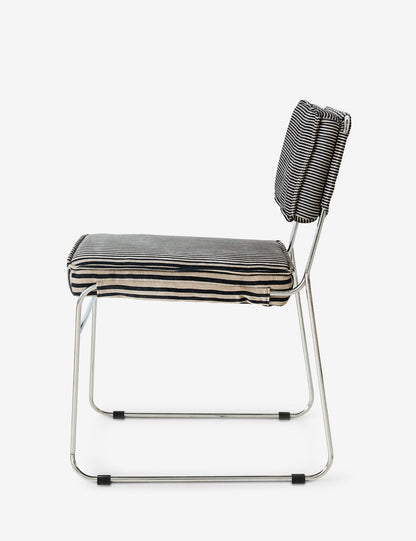 Endless dining chair